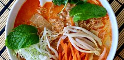 Khao poon