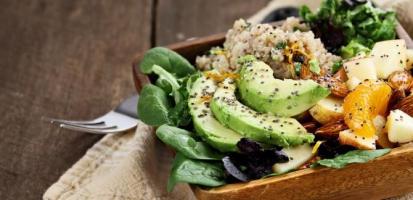 Salade quinoa avocat graines chia