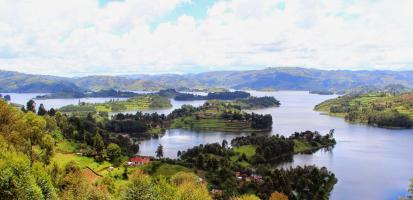 Bunyonyi lac aux oiseaux