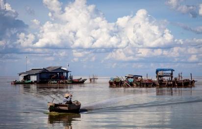 Villages flottants sur le tonle sap